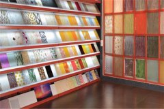 然后正在同类型来进行比力和选择